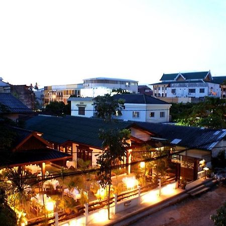 Avilla Phasouk Hotel Vientiane Extérieur photo
