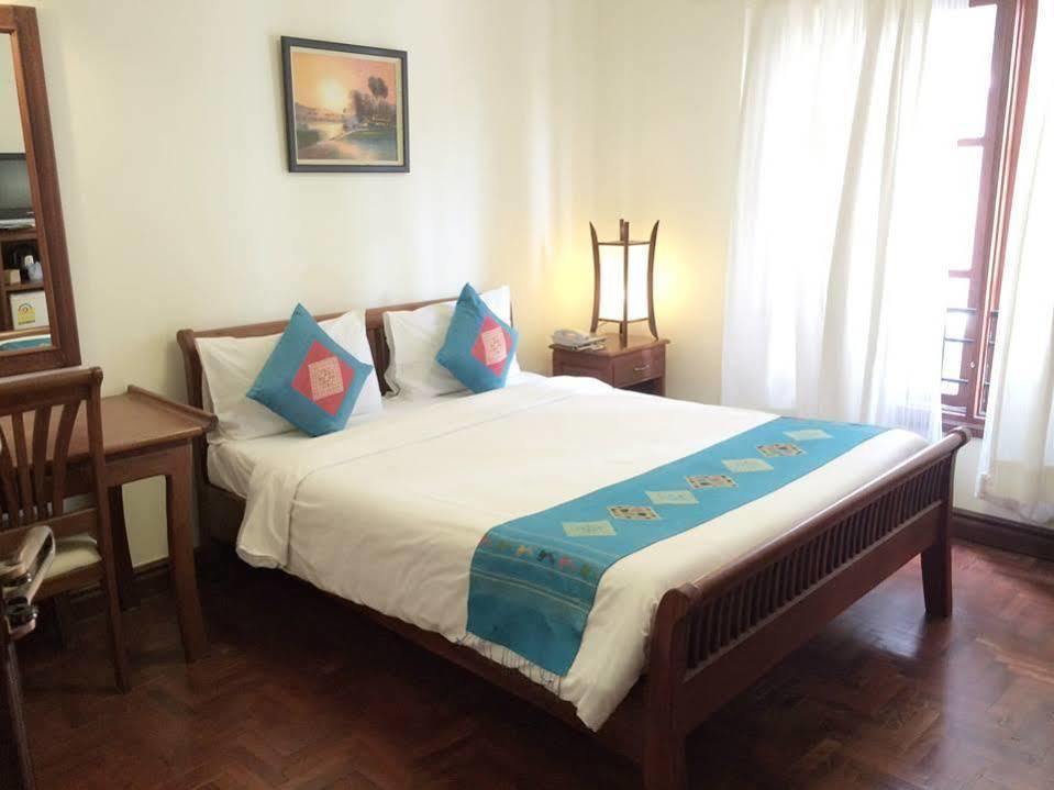 Avilla Phasouk Hotel Vientiane Extérieur photo