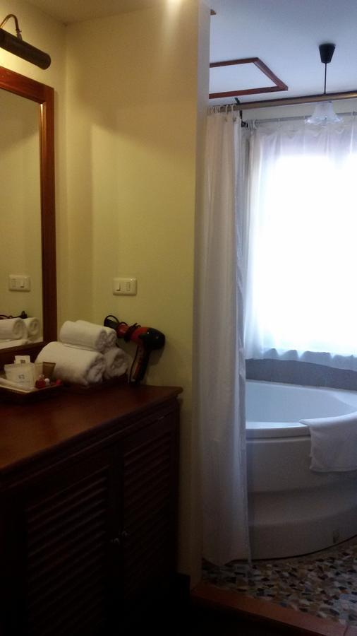Avilla Phasouk Hotel Vientiane Extérieur photo