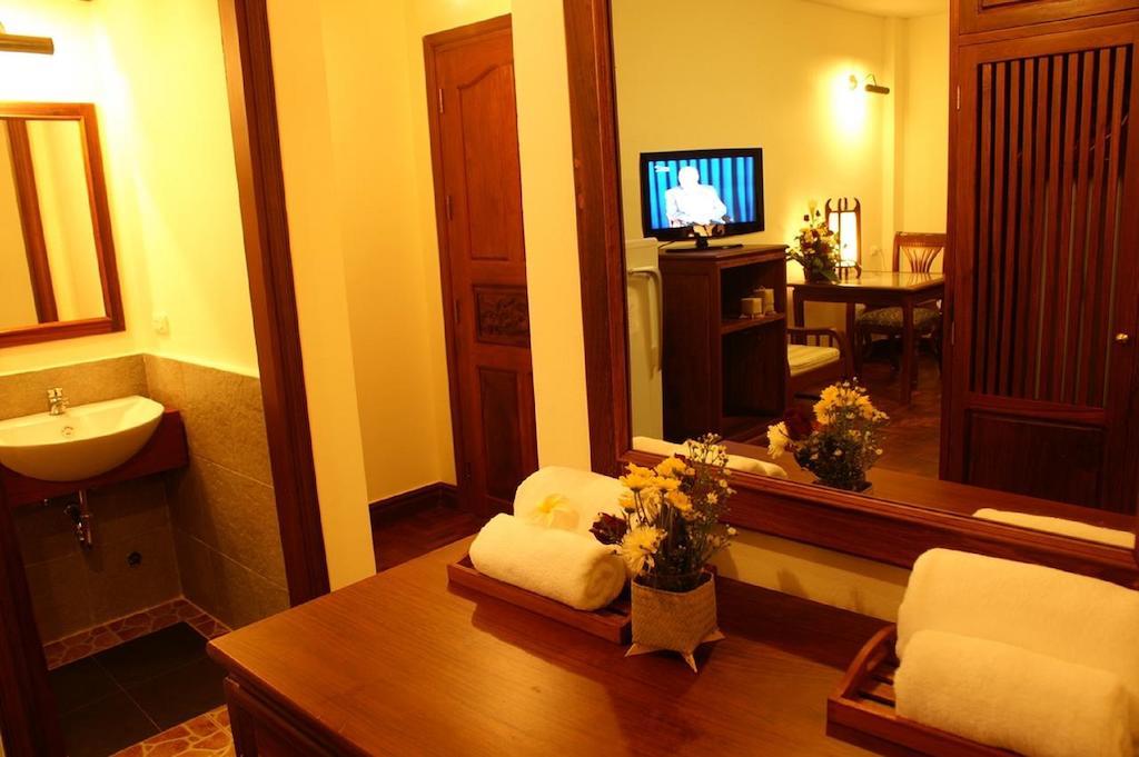 Avilla Phasouk Hotel Vientiane Extérieur photo